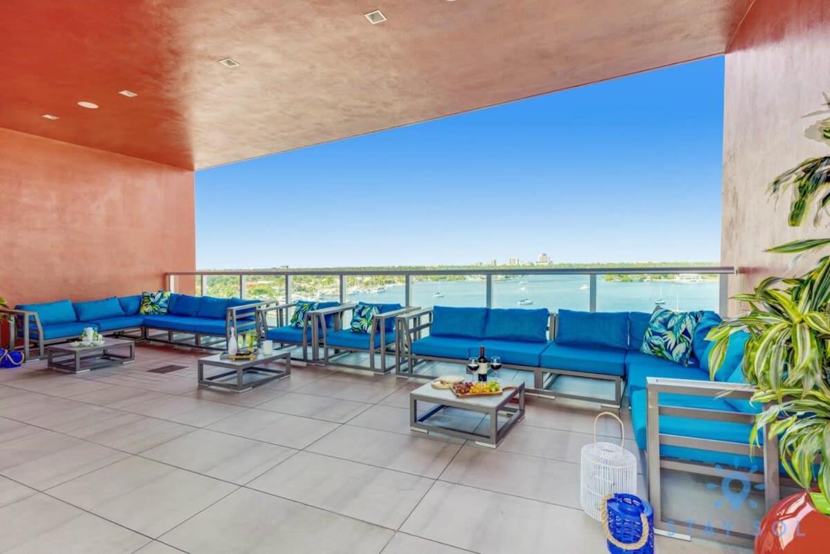 Beachfront Condo-Roofto Pool- 2 Bedrooms 2 Bedroom ! Hollywood Exterior photo